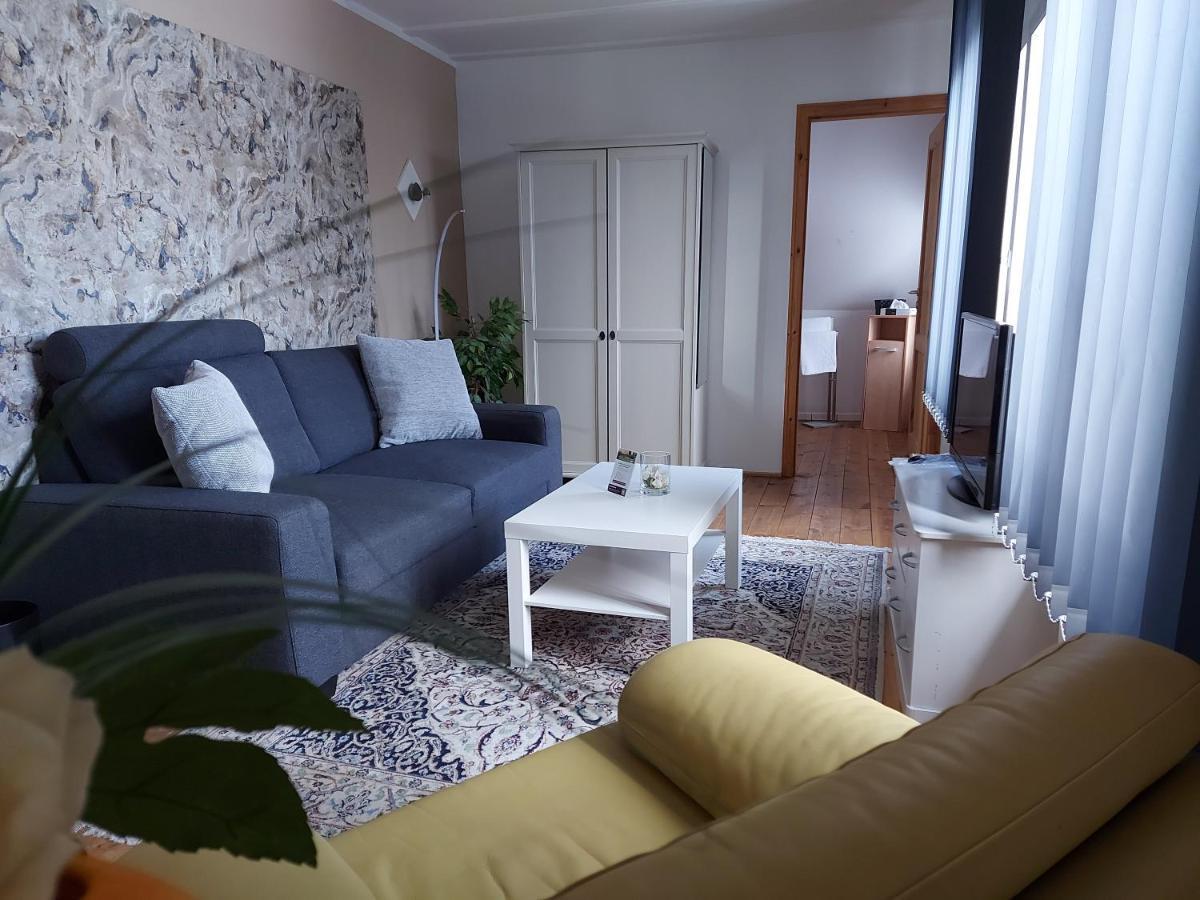 Hotelpension Pfarrhaus Alt Schwerin Bagian luar foto