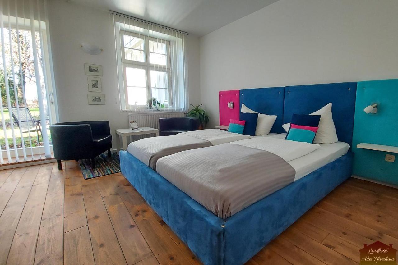 Hotelpension Pfarrhaus Alt Schwerin Bagian luar foto